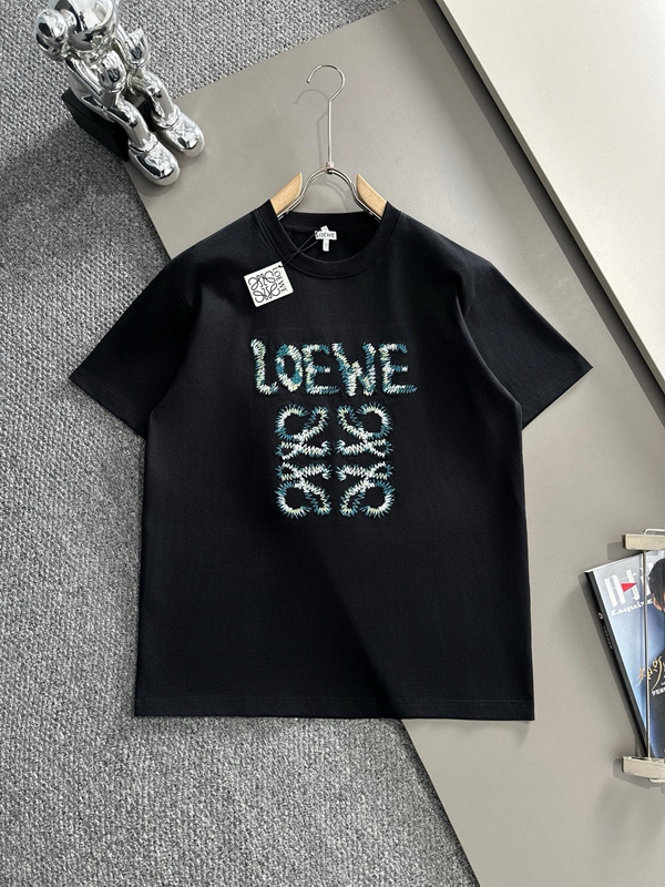 ブランドTシャツ正面デザイン